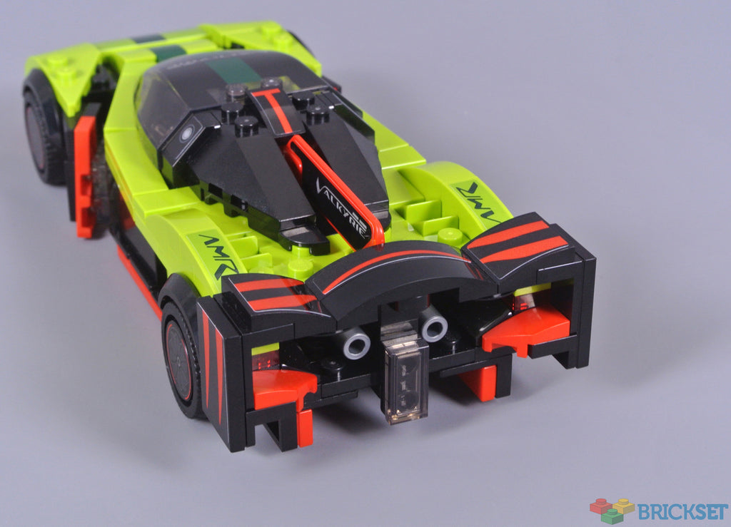 Aston Martin Valkyrie Vantage LEGO 76910