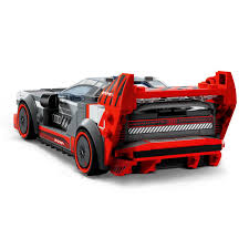 Audi S1 e-tron quattro LEGO Speed Champions 76921