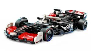 MoneyGram Haas F1 VF-24 LEGO building set