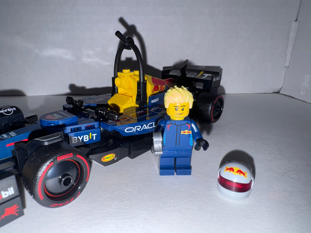 Red Bull RB20 LEGO Speed Champions 77243