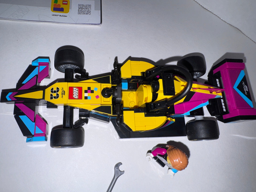 F1 Academy LEGO Race Car Speed Champions 77258