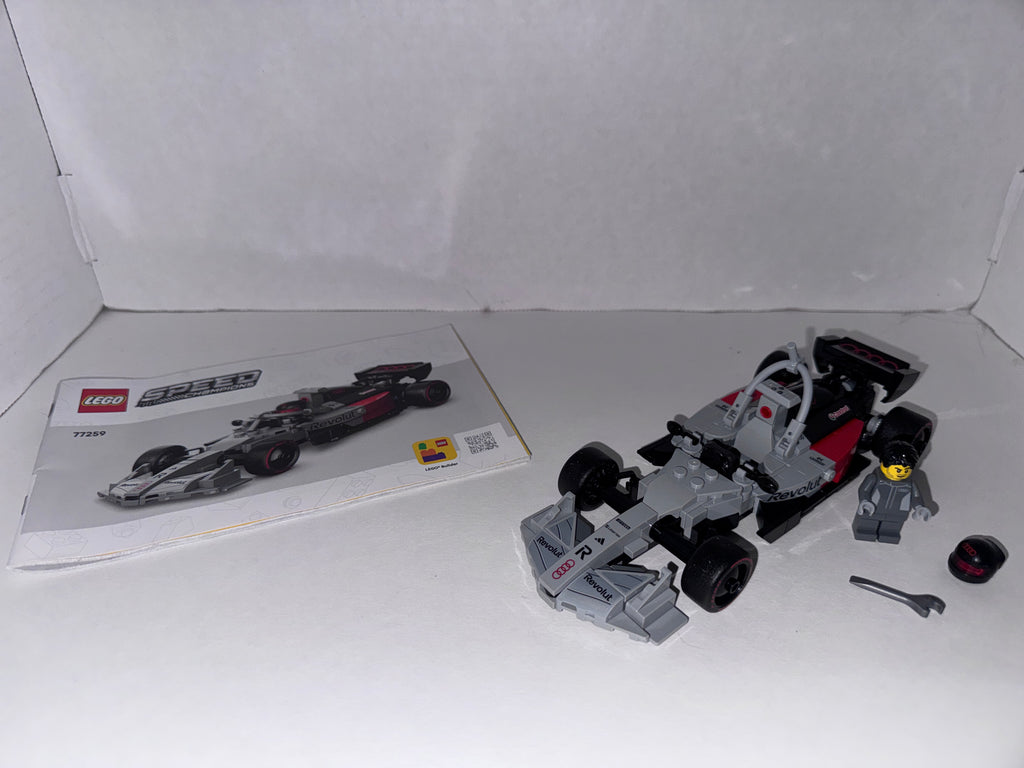 LEGO Speed Champions Audi F1 R26 model car