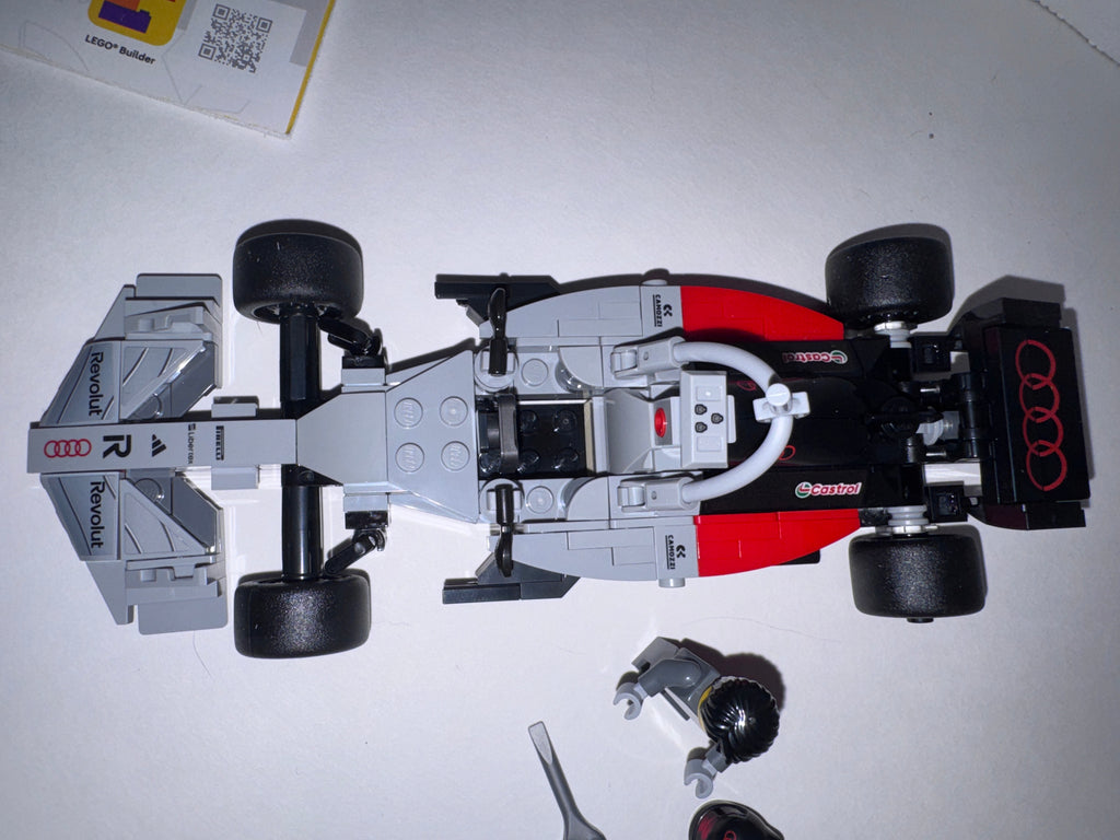 LEGO Speed Champions Audi F1 R26 race car 77259