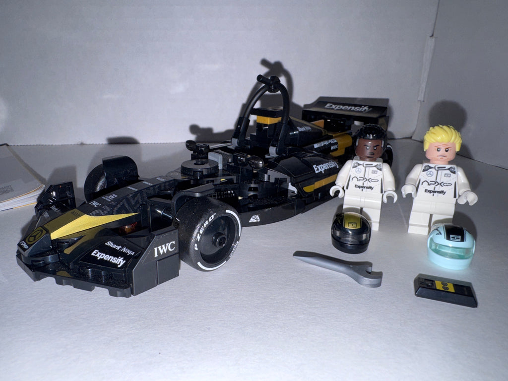 APXGP LEGO Race Car Speed Champions set