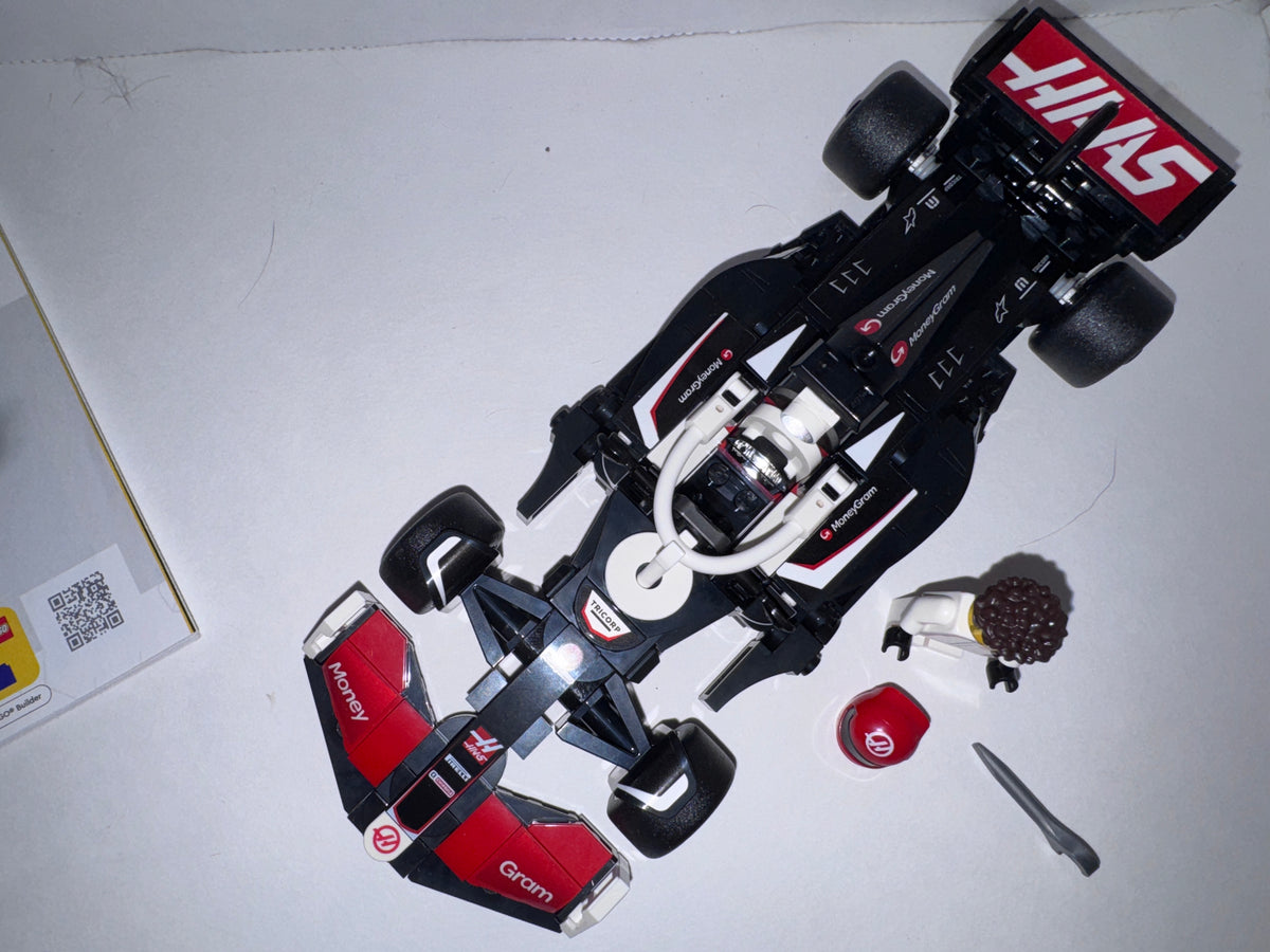 MoneyGram Haas F1 VF-24 LEGO Speed Champions 77250