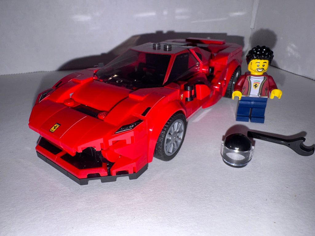 Ferrari F8 Tributo LEGO 76895 rear view