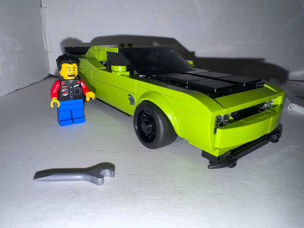 Dodge Challenger SRT Hellcat LEGO sports car model