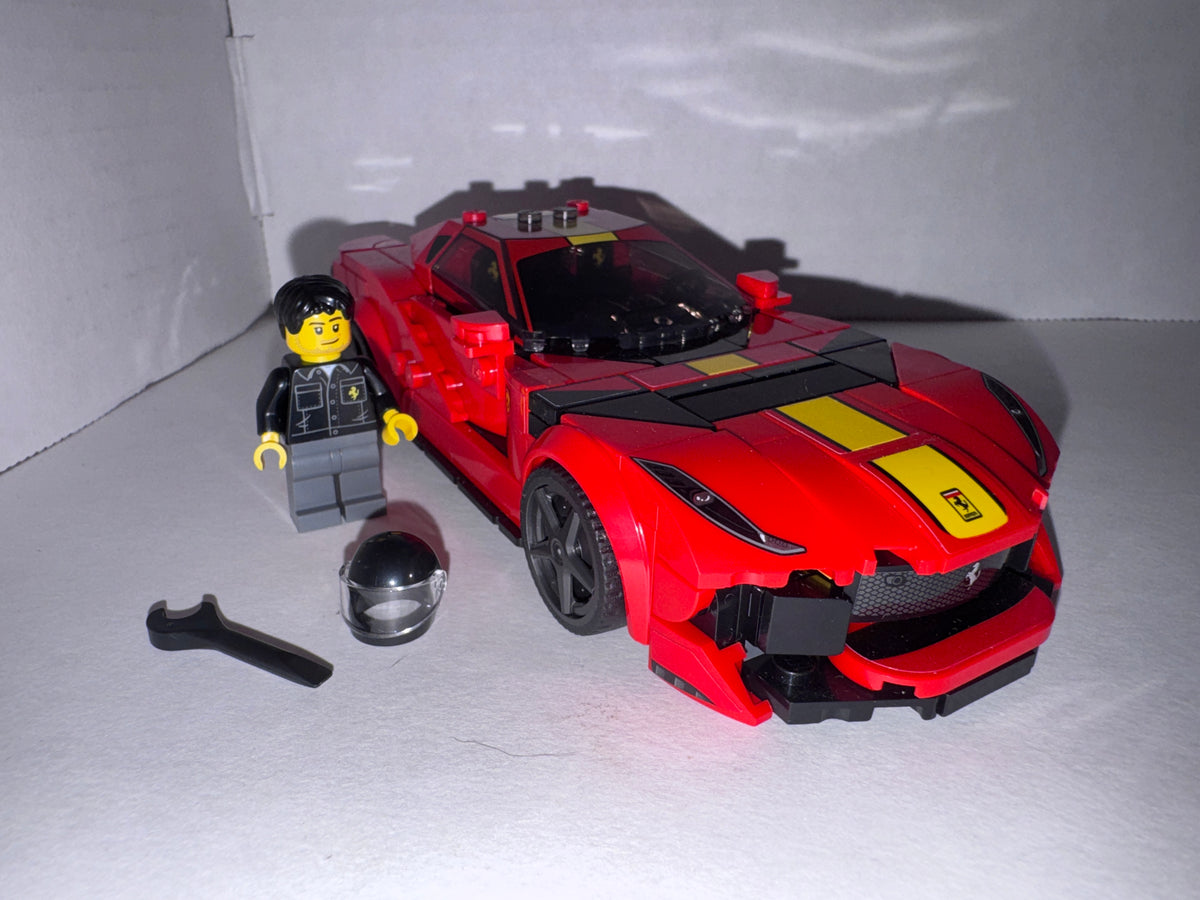 Ferrari 812 Competizione LEGO Speed Champions 76914