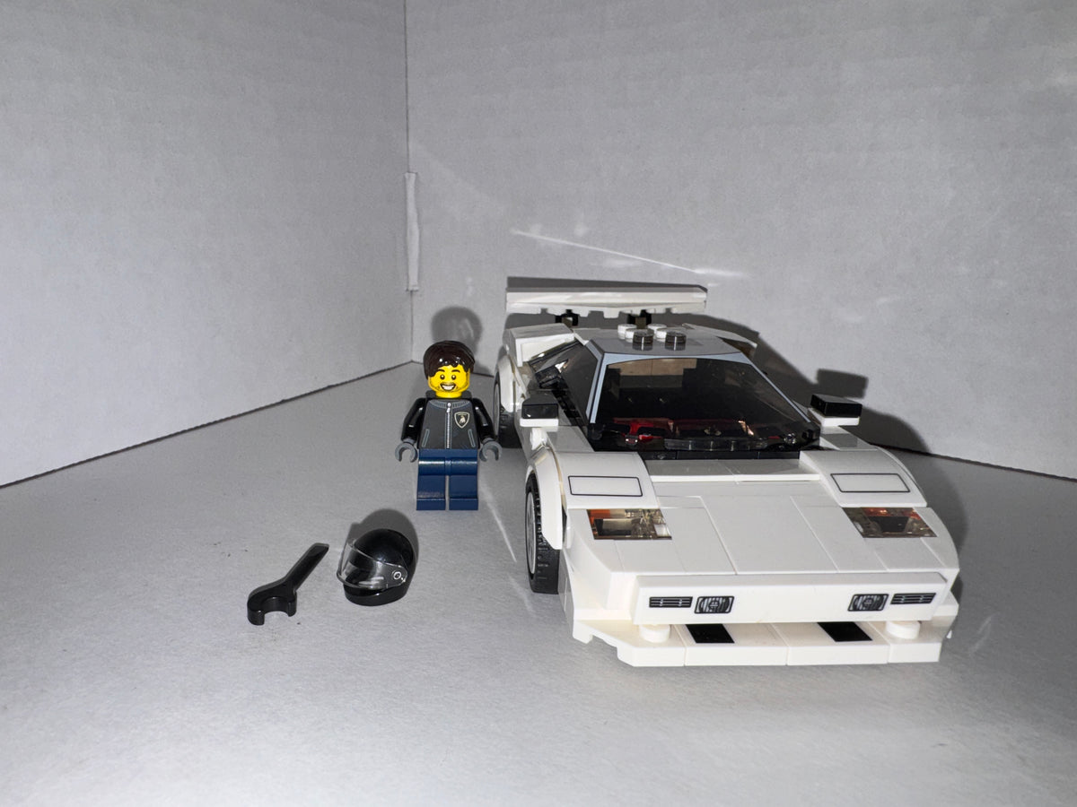 Lamborghini Countach LEGO 76908 building set