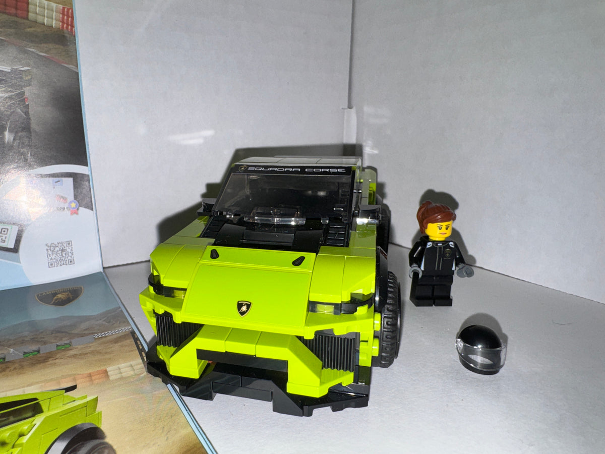 Lamborghini Urus Huracán LEGO 76899 building set