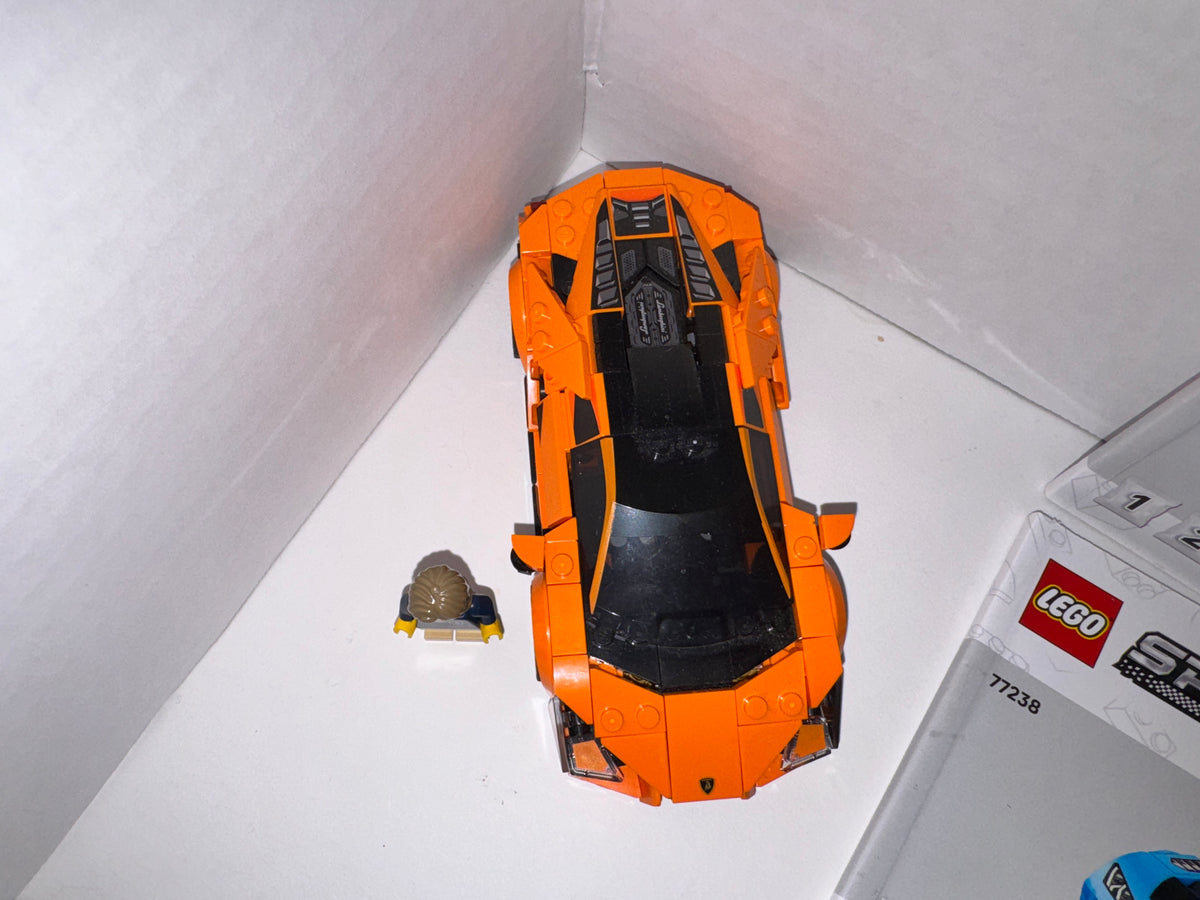 LEGO Lamborghini Revuelto Huracán STO 77238